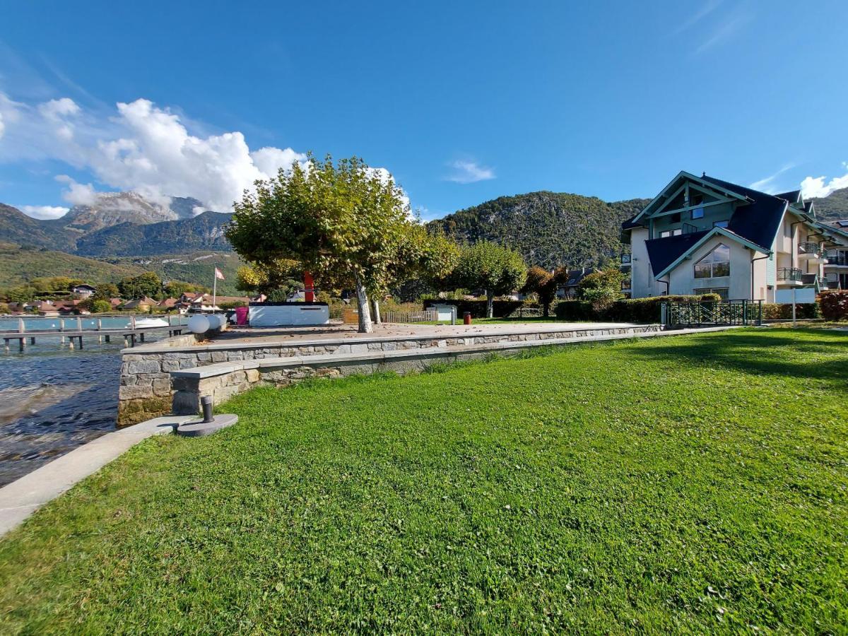 Au Bord Du Lac D'Annecy, Logement Type Loft, Dans Residence Avec Plage Et Ponton Privee Duingt Buitenkant foto